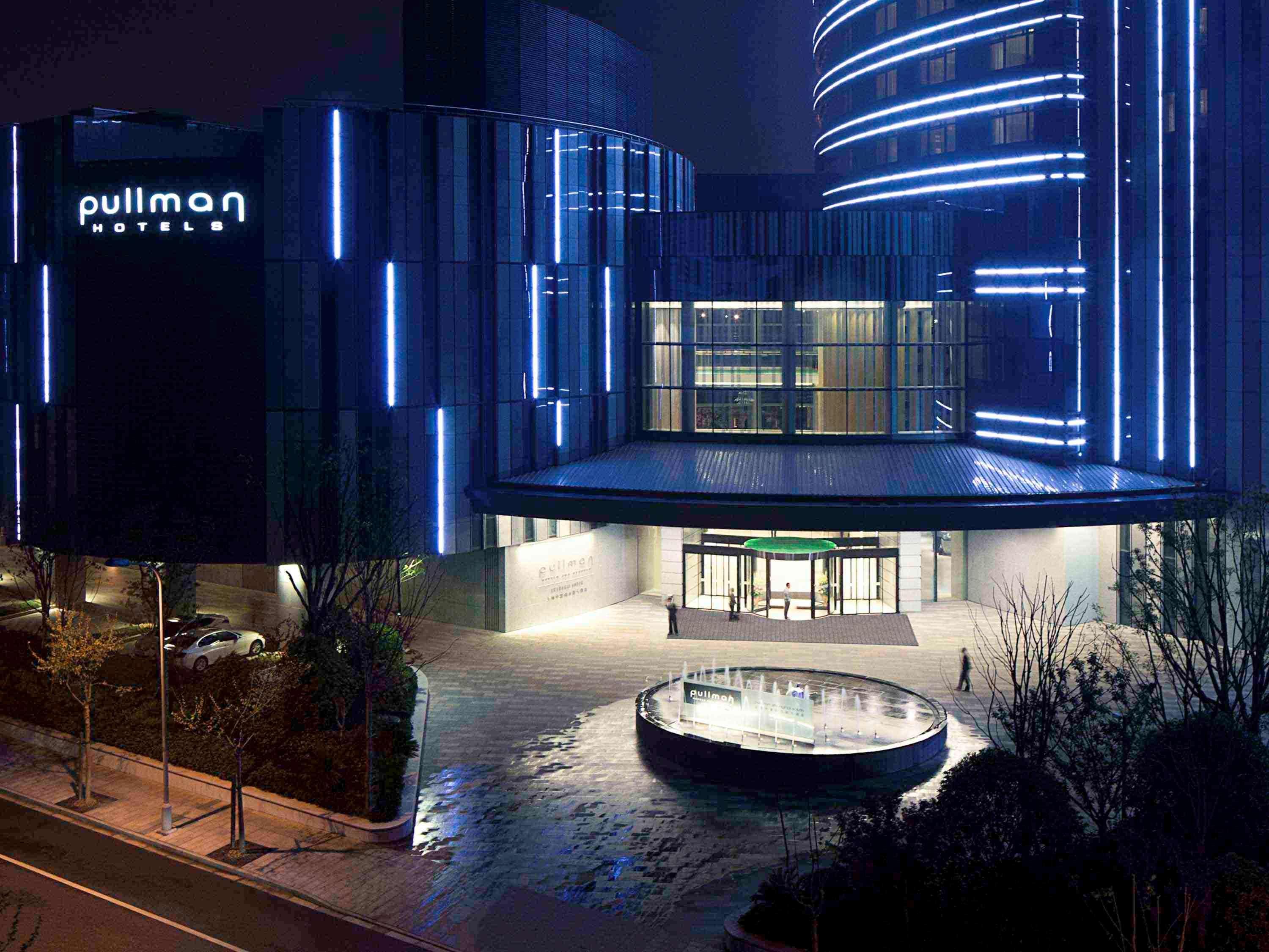 Pullman Shanghai Xuhui Exterior photo